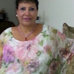 Meet your Posher, Samia